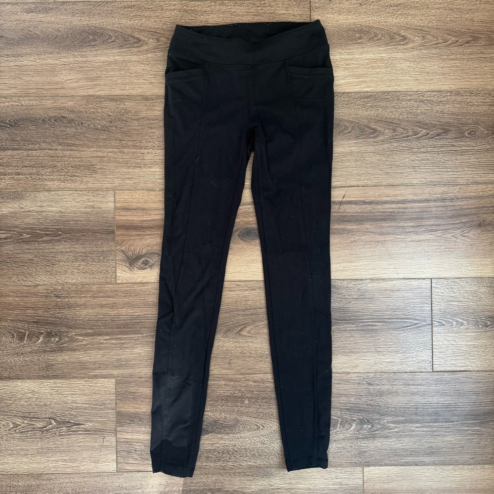 Athleta Leggings With Front Side and Back Pockets